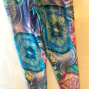 Blackmilk CRYSTAL agate velvet high waisted  leggings - size Med - also fits S